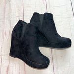 Xhilaration Black Chunky Heels Photo 3