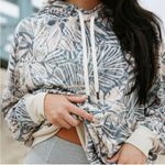 Feat Tropical Flowtech Floral Roam Hoodie Size Small Photo 1