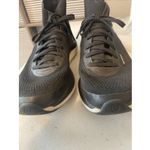 Lululemon Women’s Chargefeel Workout Mid Black Lace Photo 3