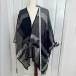 Liz Claiborne  TOP - Plaid to Tweed Wrap
‎ Poncho  One Size Photo 3