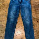 Judy Blue  dark wash distressed 28 relaxed boutique jeans Photo 0