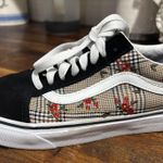 Vans black and white sneakers with plaid pattern Photo 0