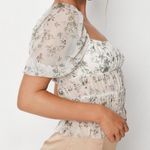 Missguided ✨ 
cream ruched front floral milkmaid top✨ Photo 4
