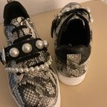 Karl Lagerfeld  Black and White platform embellished vidya pearls sneakers 11 Photo 7