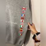 PARKS Walt Disney World EPCOT Crewneck Sweatshirt Size Small Photo 2