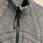 Lululemon Define Jacket Full Zip Like new condition Photo 8