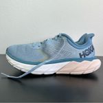 Hoka  One One Arahi 5 Sneakers Size: 8 Photo 1