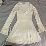 Oh Polly  Amryn Long Sleeve Sweetheart Neckline Mini Dress in Ivory, US 4 (Small) Photo 4