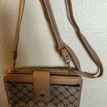 Elegant Tan Crossbody Bag Photo 0