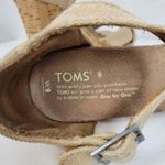 Toms  Sienna Womens Sandals Size 9 Cream Canvas‎ Crisscross Open Toe Cork Wedge Photo 4