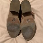 Soda size 10 faux suede sideĀ zip ankle booties in a pinkish tanācolorāGUC Photo 8