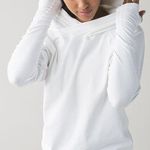 Lululemon Pullover Photo 0