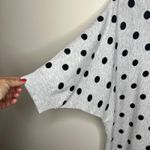 Premise Woman 1X V-Neck Short Sleeve Pullover Gray Black Polka Dot Sweater Plus Photo 1
