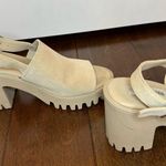 Steve Madden 🛍️ Beige Sandy Sunnyside Slingback Lug Sole Sandals Heels Size 7 Photo 3