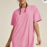 Beyond Yoga  Featherweight Hit Snooze Pink Tee Photo 0