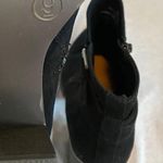 Universal Threads black booties Photo 7