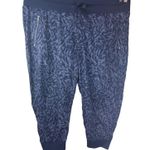 Athleta Trekkie North Printed Crop 23" Jogger Pants Women's Size 18 Athleisure Photo 0