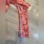 Athleta Elation printed capri legging Tahiti island coral size small Photo 9