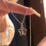 Silver Star Pendant Necklace Photo 2