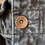 ZARA  Women’s High Rise Gray Black Denim Paper Bag Distressed Jean Shorts Size‎ 6 Photo 1