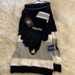 NFL  RAIDERS SCARF AND GLOVES SET  COLOR BLCK WHITE AND SILVER BRAND NEW Photo 3