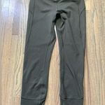 Lululemon in movement 7/8 tight dark olive green 8 Photo 0