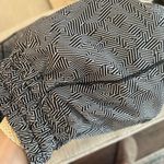 Lululemon  Hotty Hot Short 2.5” Photo 3