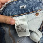 American Eagle Women Blue Denim Midi Ripped Stretch Shorts size 0 Photo 5