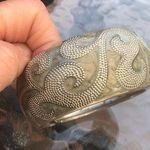 Vintage Women's Frosted Gray Enamel Silver Metal Clamper Bangle Bracelet Paisley Photo 0