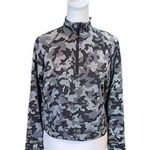 Spyder  Active Quick Dri Pullover Top Womens Size Small Quarter Zip Camouflage Photo 0