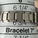 Seiko  Very Rare Ladies Watch Elevated Cut Crystal Black Dial Stainless Bracelet Photo 13