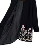 Tahari Longline Black Jacket with Floral Embroidery size 8 Long Sleeves Lined Photo 5