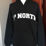Gildan UNISEX Hooded ‘UP NORTH’ Sweatshirt Photo 0
