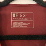 FIGS Burgundy Red Purple Aburi Fitted Scrub Top Uniform Women's size Small Photo 1