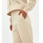 Girlfriend Collective  Seashell 50/50 Classic Jogger M Photo 1