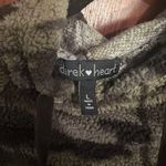 Derek Heart Cropped Camo Sherpa Hoodie  Photo 2