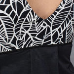 Lululemon  • Hustle & Bustle Tank Top • Black / Pretty Palm Black Angel Wing Photo 3