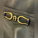 Etienne Aigner  leather crossbody / shoulder bag
100% Cowhide Leather Photo 1