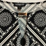 Blooming rose woman, 1X dress, white black and dark coral bottom Photo 8