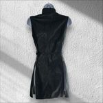 REVOLVE: MIAUO Photo 7