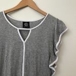 Bobeau Solid Gray White Keyhole Cutout Short Flutter Sleeve Blouse Top Small SM Photo 4