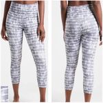 Athleta  elation II printed capri gray white tie dye striped ombre yoga legging Photo 1