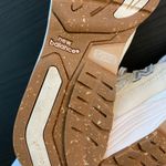 New Balance  W992FN Women's Beige Gray Running Shoes Sneakers Size 8.5‎ US READ Photo 2