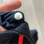 Lululemon Sports Bra striped run top speed womens Blue Coral size 8 workout gym Photo 2