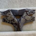 Naughty Monkey Seleni Grey Floral Embroidered Ankle Booties Size 8.5 Photo 6