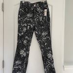 Pilcro NEW WITH TAG  CIGARETTE STRAIGHT JEANS IN DARK FLORAL SIZE 28! Photo 5