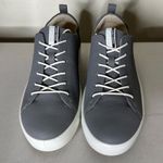 NIB ECCO Dove Gray Sneakers Size 9.5 Photo 2