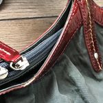 Highway Satchel Purse Tote Bag Large Approximately 18" by 14"‎ Nylon Gray, Red Gray Photo 8