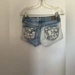 American Eagle  denim shortie with lace detail size 2 100% cotton Photo 6