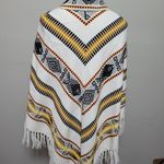 Inca Imports handcrafted aztec poncho osfm Size undefined Photo 4